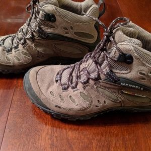 Merrell Chameleon Arc Mid Waterproof Hiking Boots